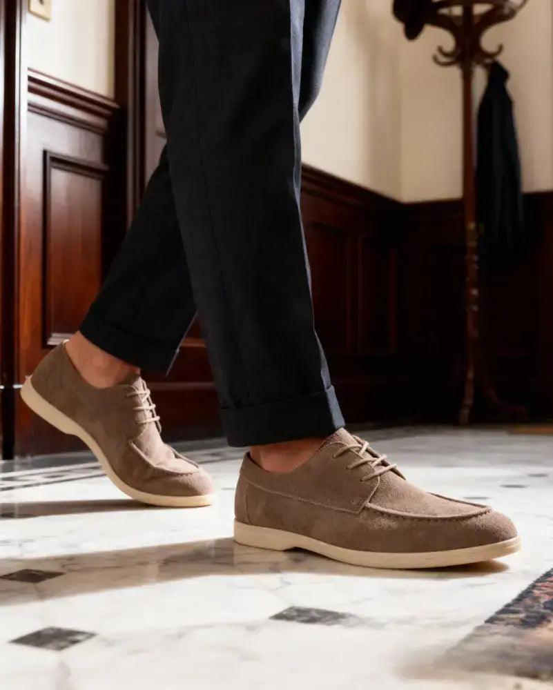 Sapato Alpha Suede Classic