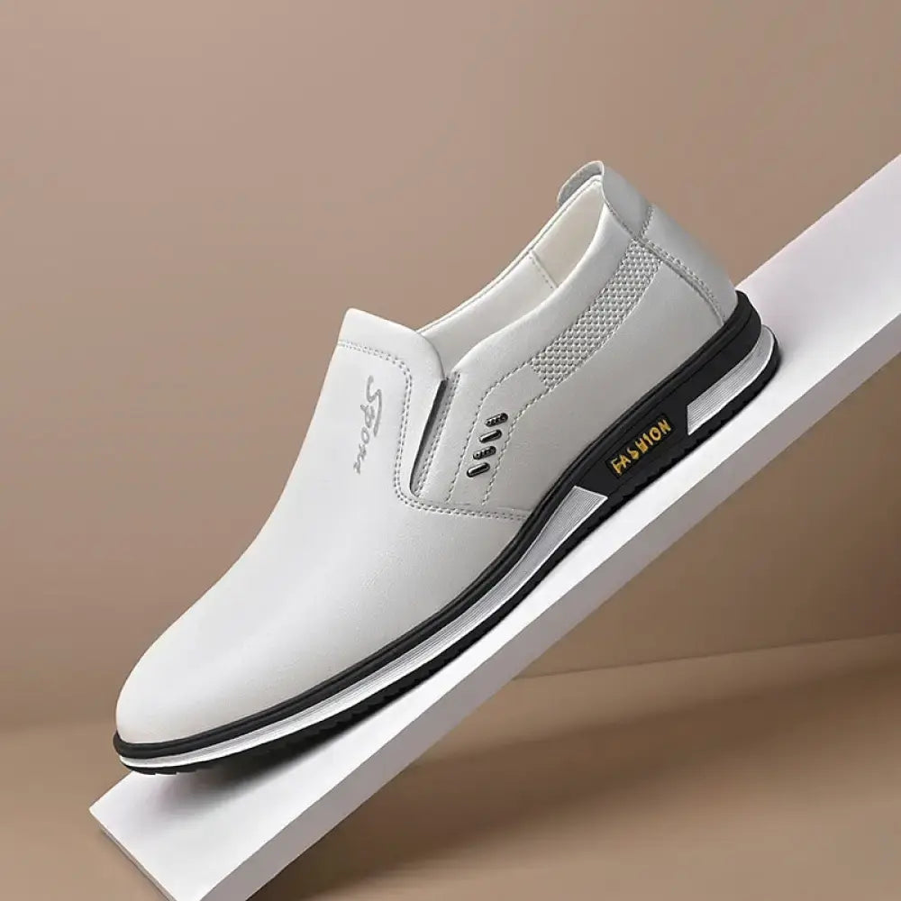 Sapato Alfa Mocassin Attard Branco - AlphaCode