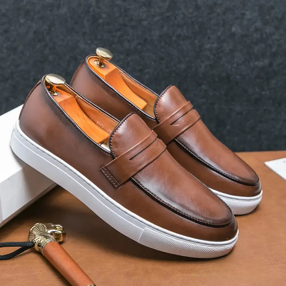 Sapato Alpha Mocassin Grego Marrom - AlphaCode