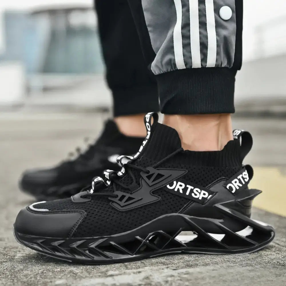 Tenis Konrad Race Preto - AlphaCode